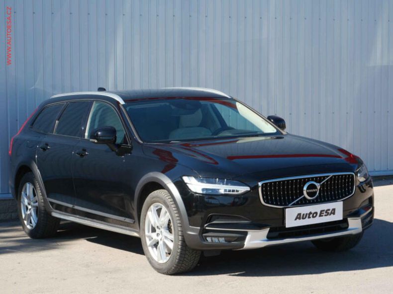 Volvo V90 - hlavní foto