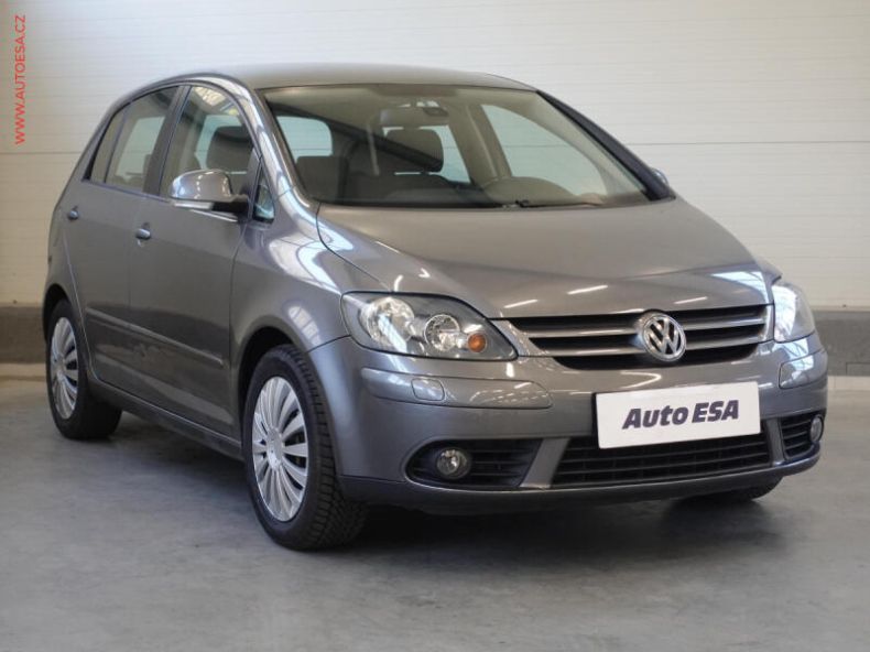 Volkswagen Golf - hlavní fotka inzerátu