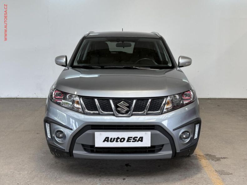 Suzuki Vitara - hlavní fotka