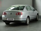 Volkswagen Passat - fotka číslo 3
