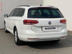 Volkswagen Passat - fotka číslo 5