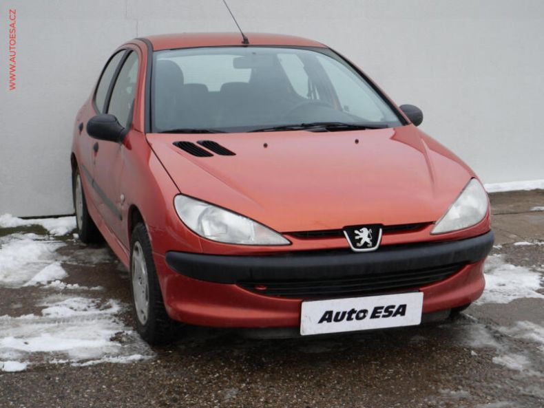 Peugeot 206 - hlavní foto