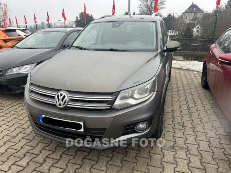 Volkswagen Tiguan - hlavní fotka inzerátu