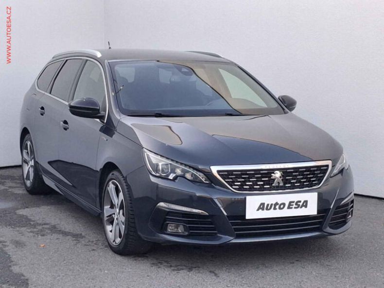 Peugeot 308 - hlavní foto
