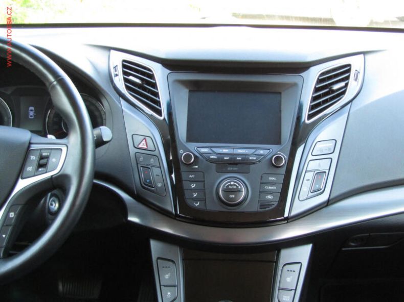 Hyundai i40 - hlavní fotka