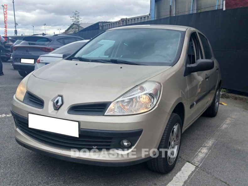 Renault Clio - hlavní foto