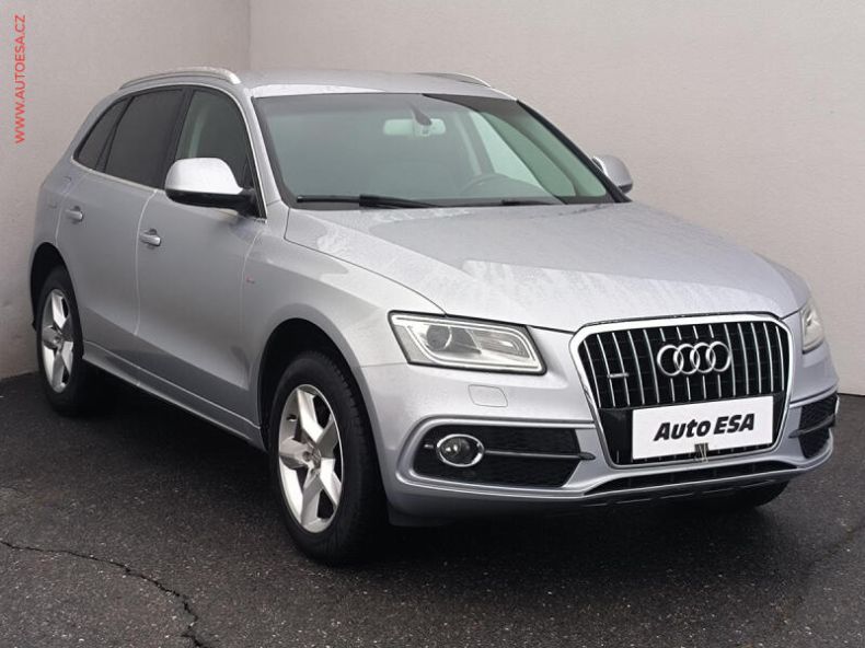 Audi Q5 - hlavní foto