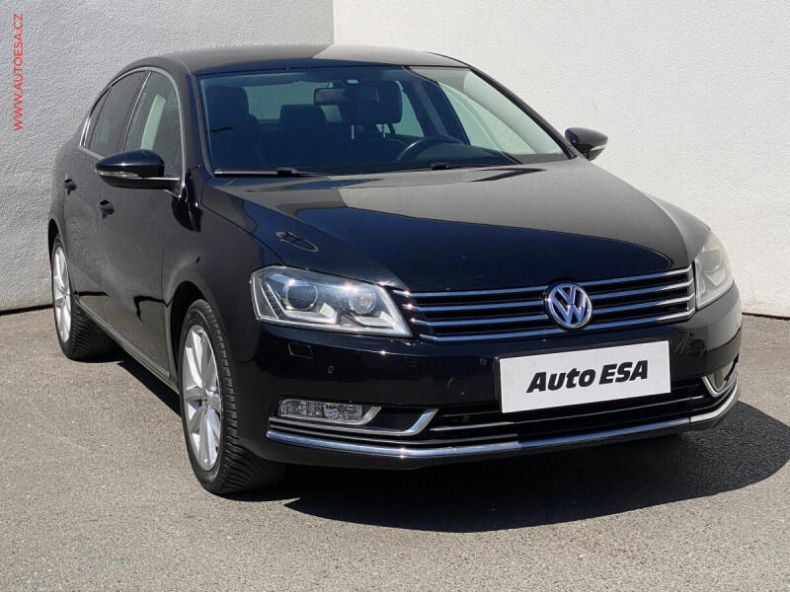 Volkswagen Passat - hlavní fotka inzerátu