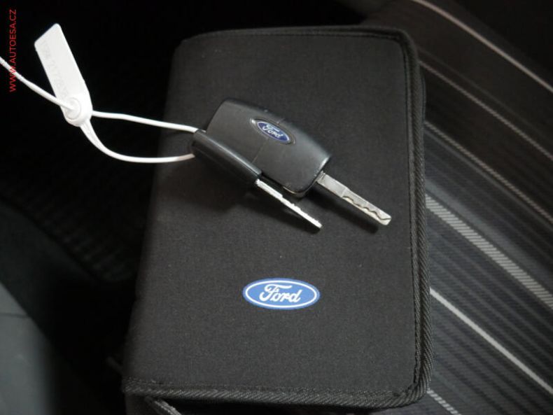 Ford Focus - hlavní fotka