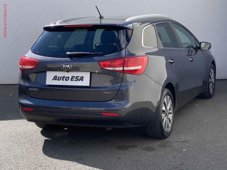 Kia Cee'd - hlavní fotka
