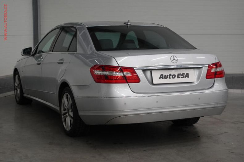 Mercedes Třída E - hlavní fotka