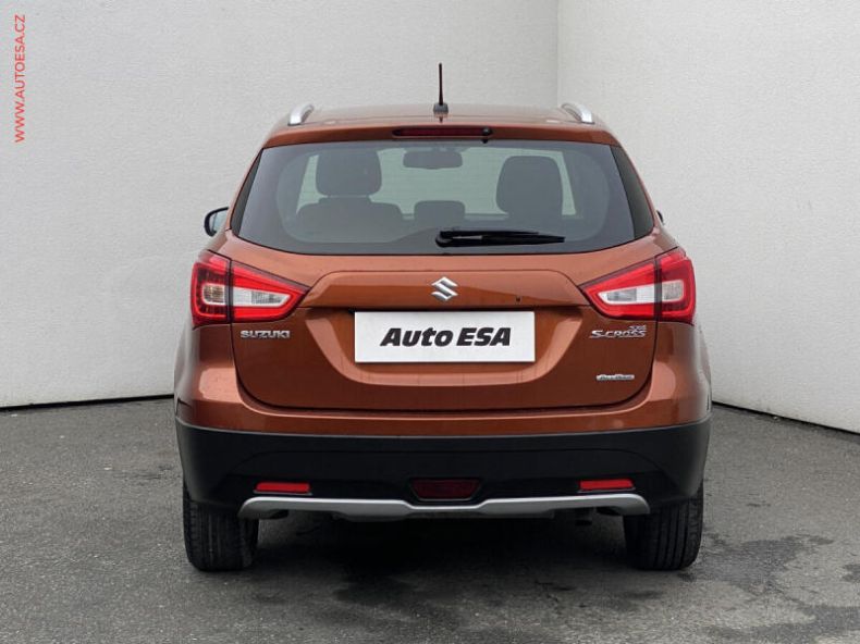 Suzuki S-Cross - hlavní fotka