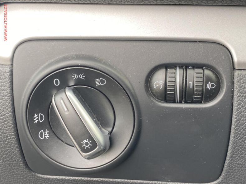Volkswagen Golf - hlavní fotka