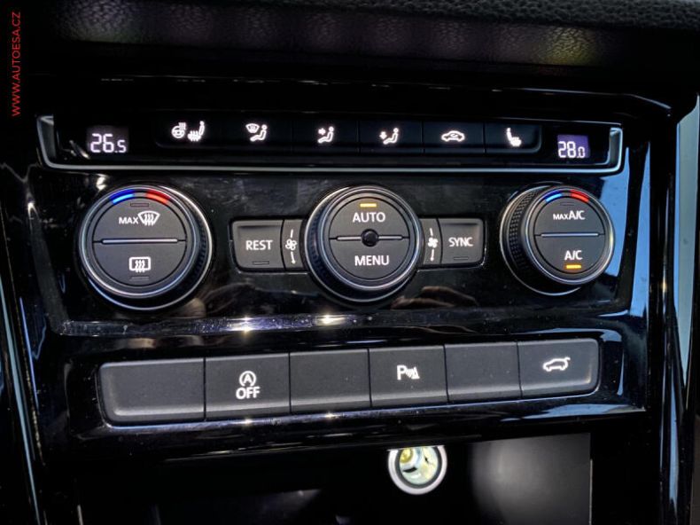 Volkswagen Touran - hlavní fotka