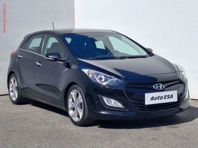 Hyundai i30 - hlavní fotka inzerátu