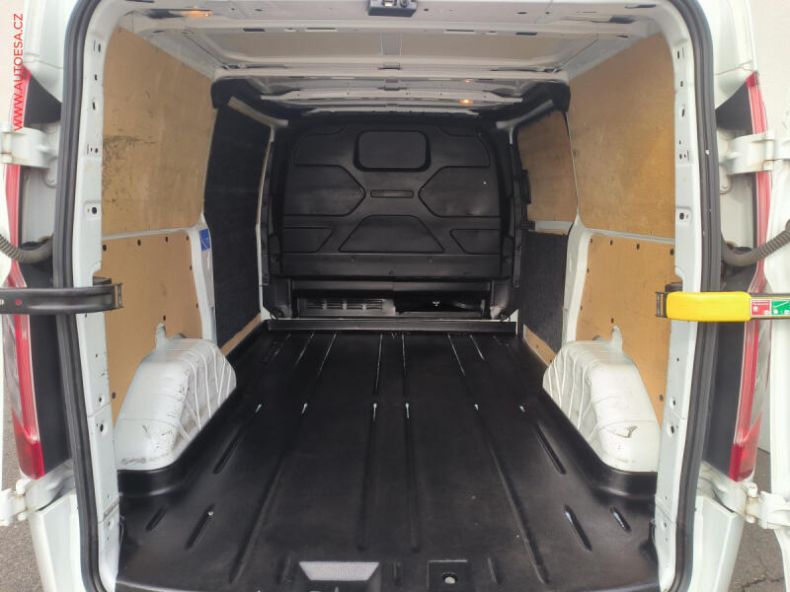 Ford Transit - hlavní fotka