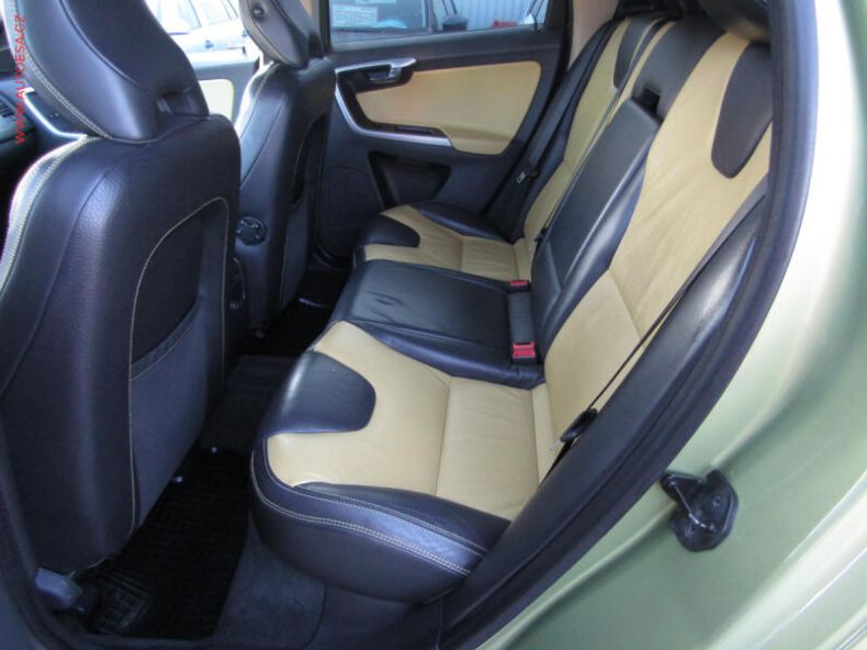 Volvo XC60 - hlavní fotka