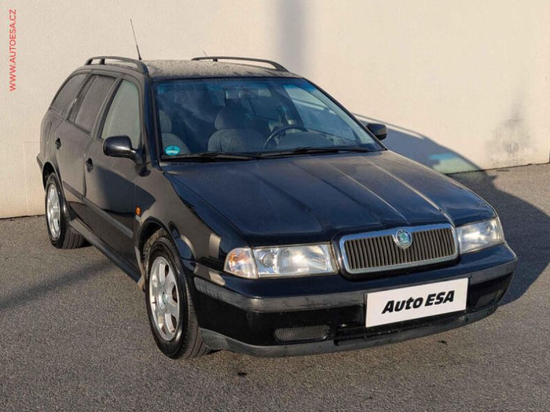 Škoda Octavia - hlavní fotka inzerátu