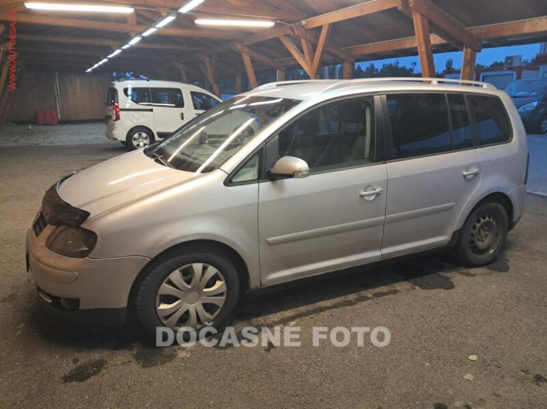 Volkswagen Touran - hlavní fotka inzerátu