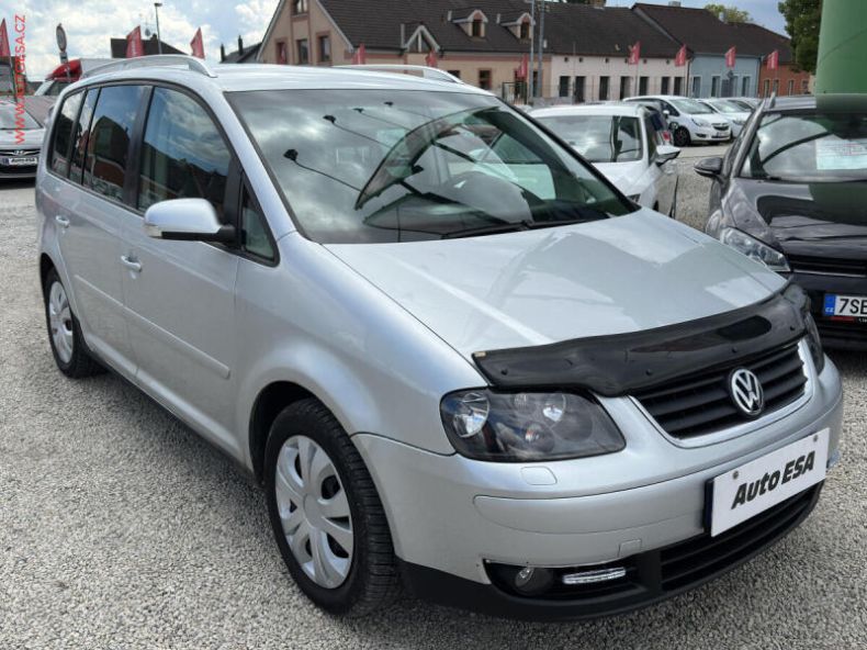 Volkswagen Touran - hlavní foto