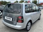 Volkswagen Touran - fotka číslo 3