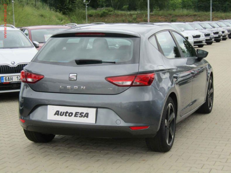 Seat Leon - hlavní fotka