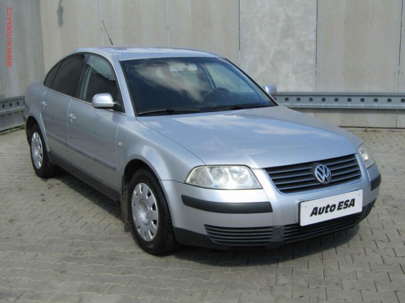 Volkswagen Passat - hlavní fotka inzerátu