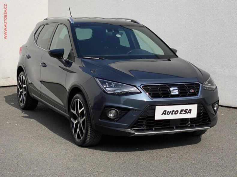 Seat Arona - hlavní foto