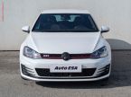 Volkswagen Golf - fotka číslo 1