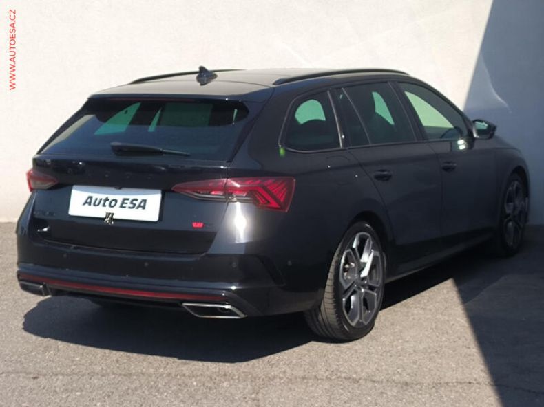Škoda Octavia - hlavní fotka