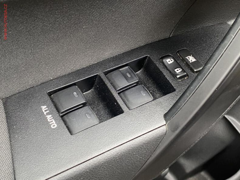 Toyota Corolla - hlavní fotka