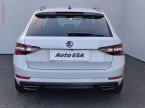 Škoda Superb - fotka číslo 4
