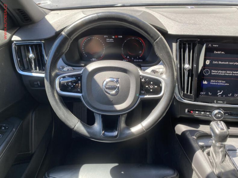 Volvo S90 - hlavní fotka