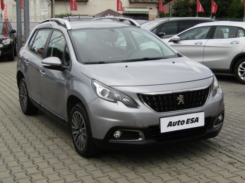 Peugeot 2008 - hlavní foto