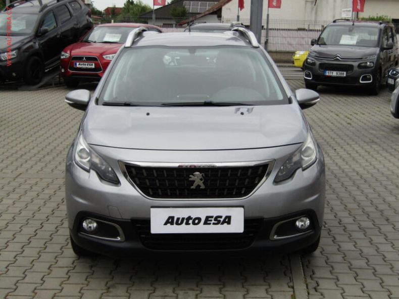 Peugeot 2008 - hlavní fotka