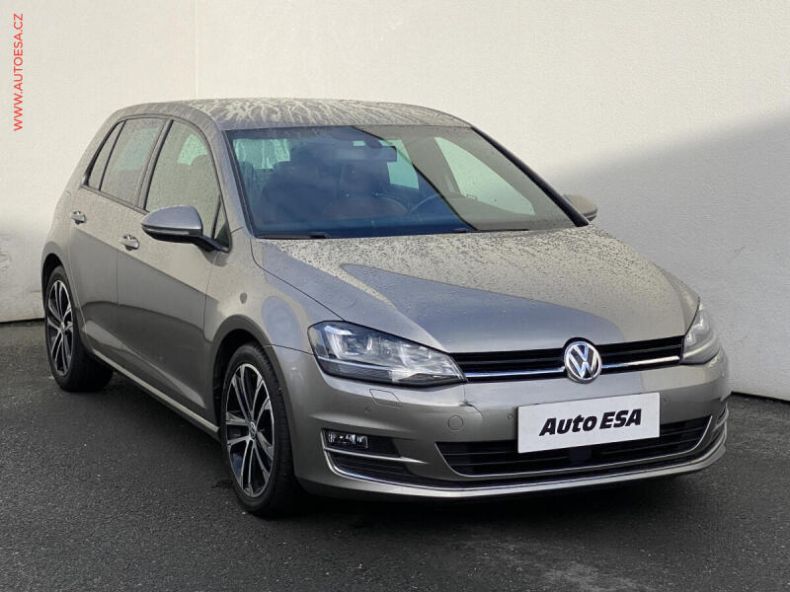 Volkswagen Golf - hlavní fotka inzerátu