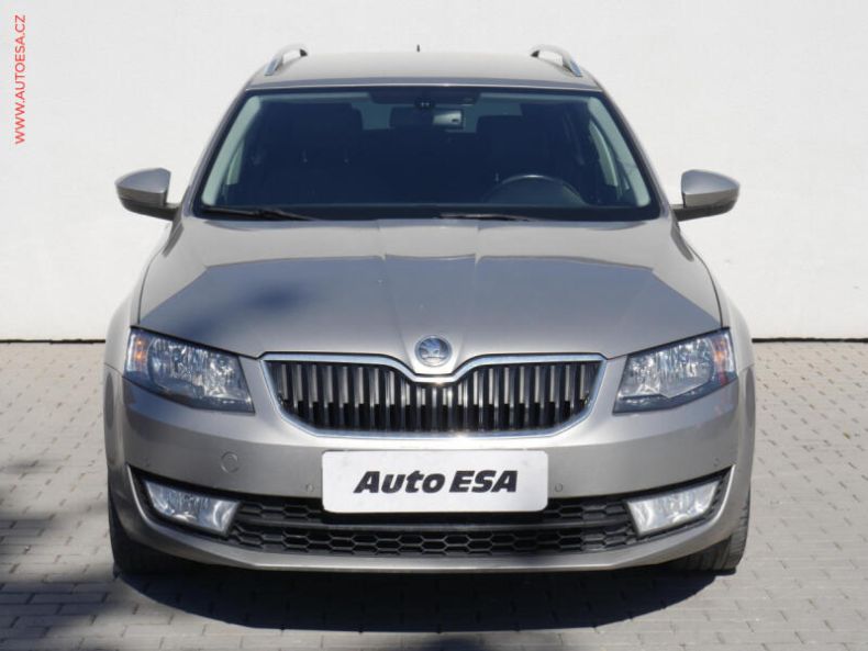 Škoda Octavia - hlavní fotka