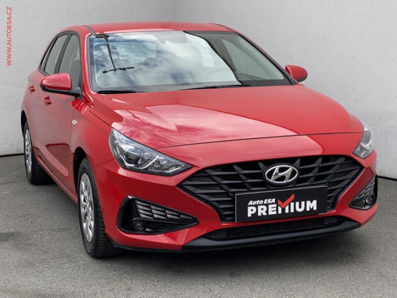 Hyundai i30 - hlavní foto