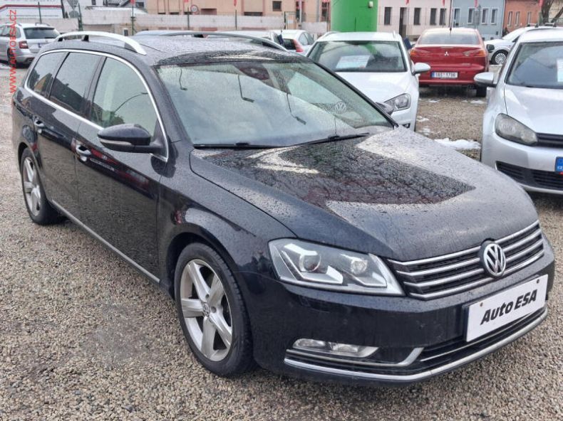 Volkswagen Passat - hlavní foto
