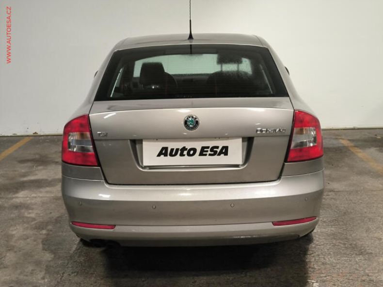 Škoda Octavia - hlavní fotka