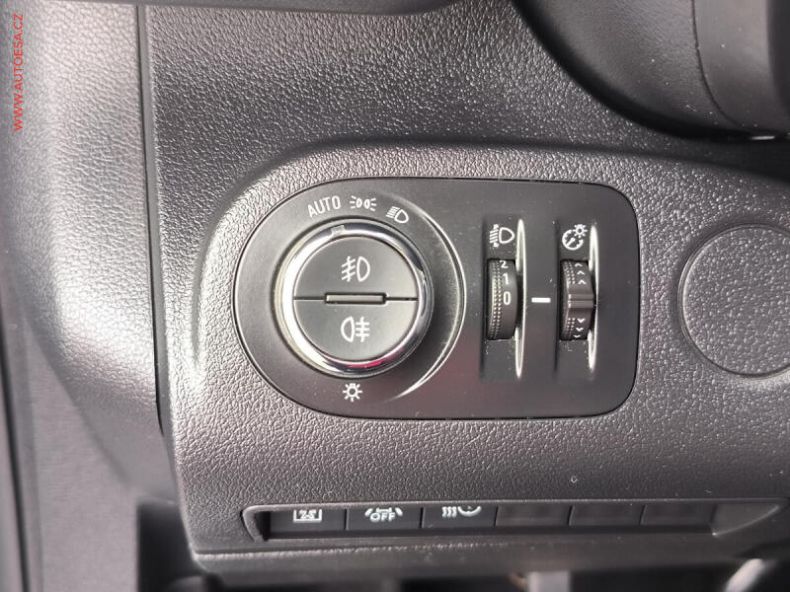 Opel Combo - hlavní fotka