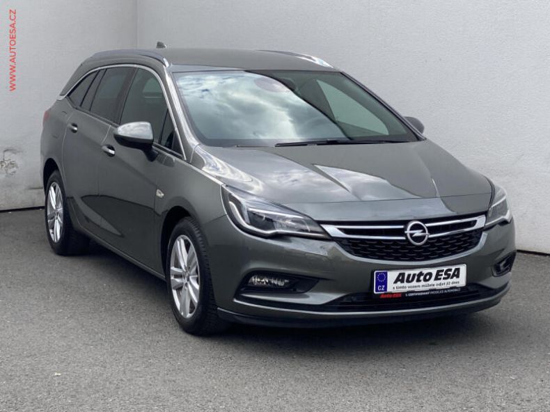 Opel Astra - hlavní fotka inzerátu
