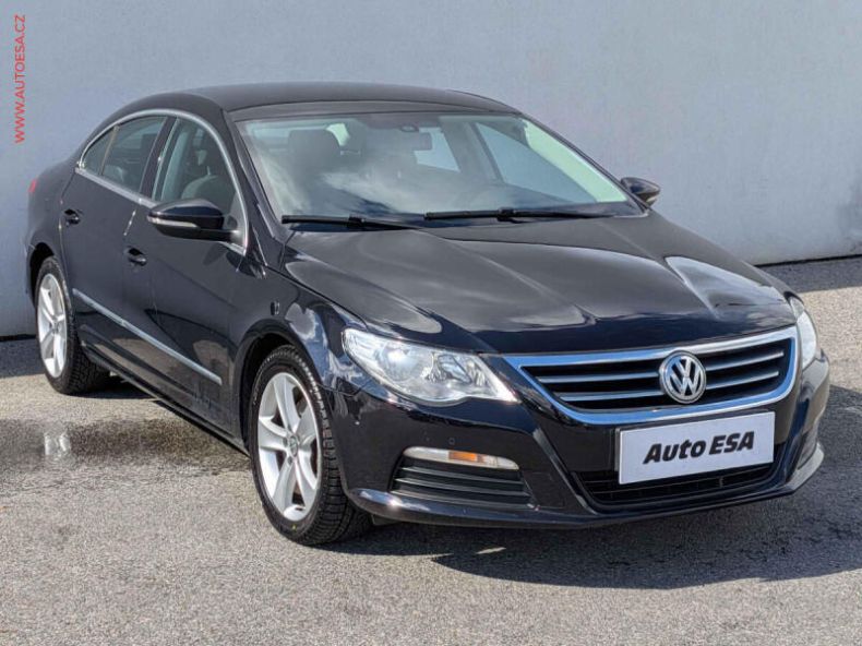 Volkswagen Passat - hlavní foto