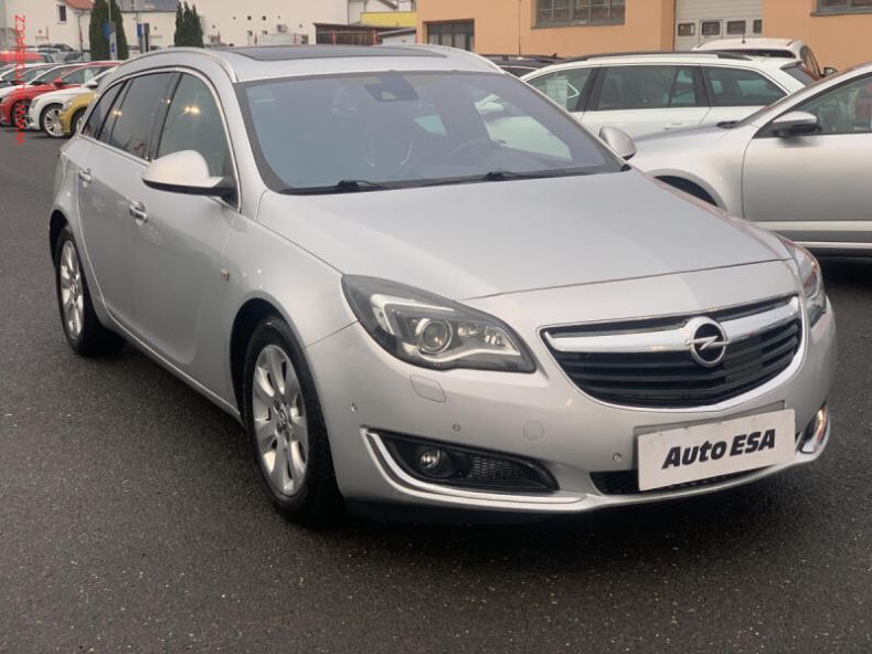 Opel Insignia - hlavní fotka inzerátu