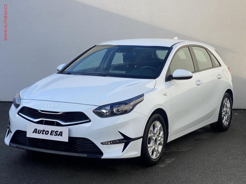 Kia Cee'd - hlavní fotka