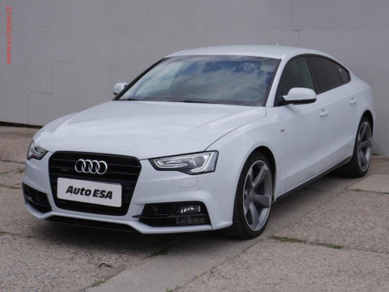 Audi A5 - hlavní fotka