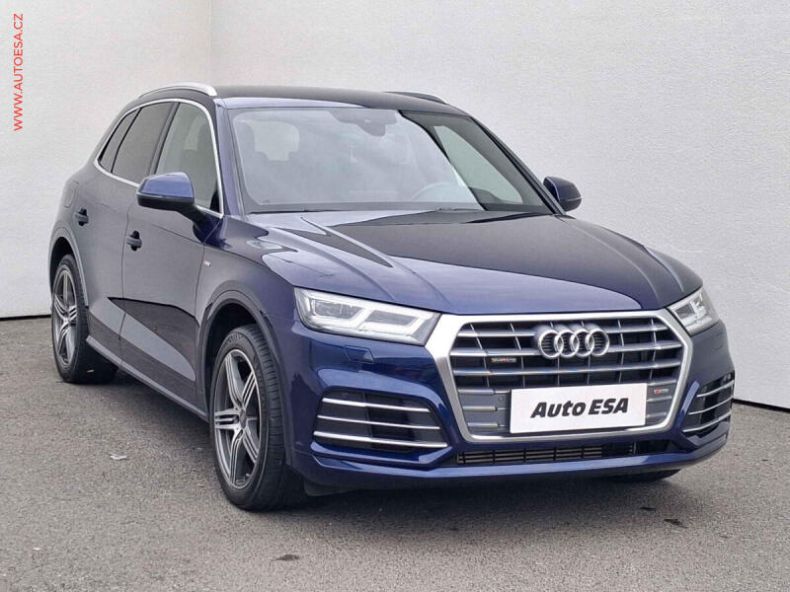Audi Q5 - hlavní foto