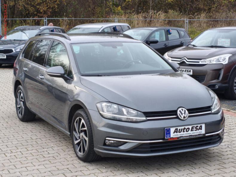 Volkswagen Golf - hlavní fotka inzerátu