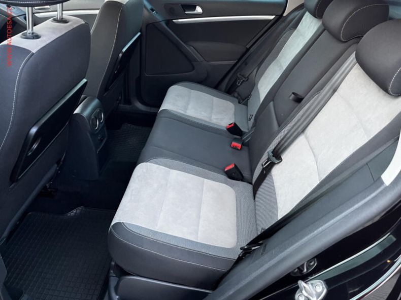 Volkswagen Tiguan - hlavní fotka