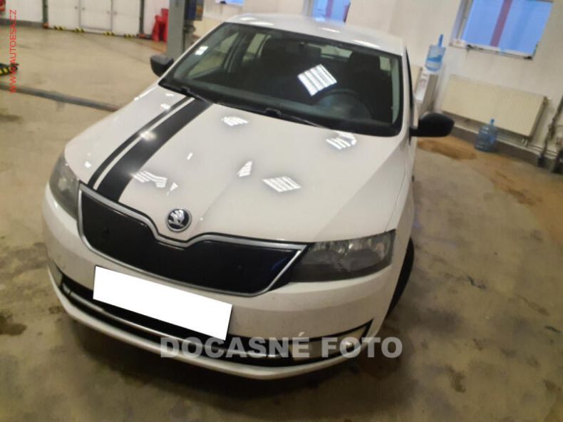 Škoda Rapid - hlavní foto